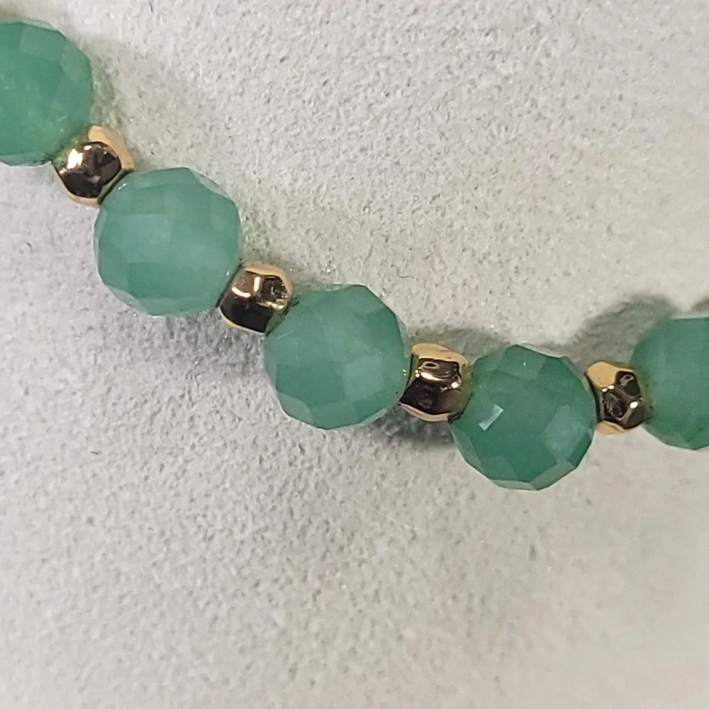 Gorjana Jadeite Bracelet Women Green Faceted Stone Gold Tone Logo Charm Stretch